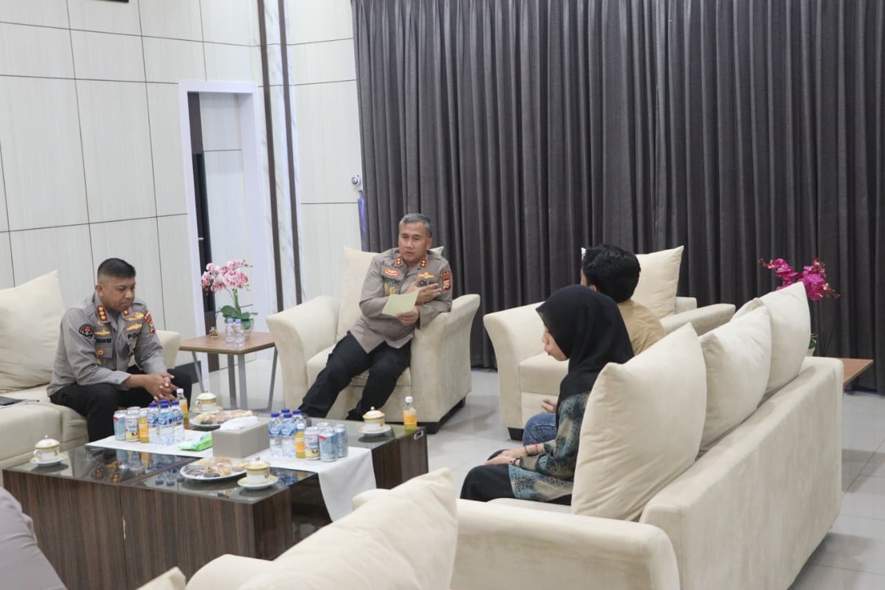 Kapolda Bengkulu Terima Silaturahmi PERMAHI Cabang Bengkulu, Perkuat Sinergi dengan Mahasiswa Hukum