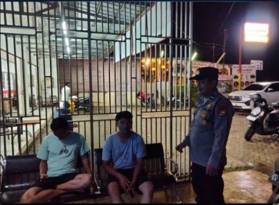 Polsek Karang Tinggi Laksanakan Patroli Malam Di Wilayah Hukum Polsek
