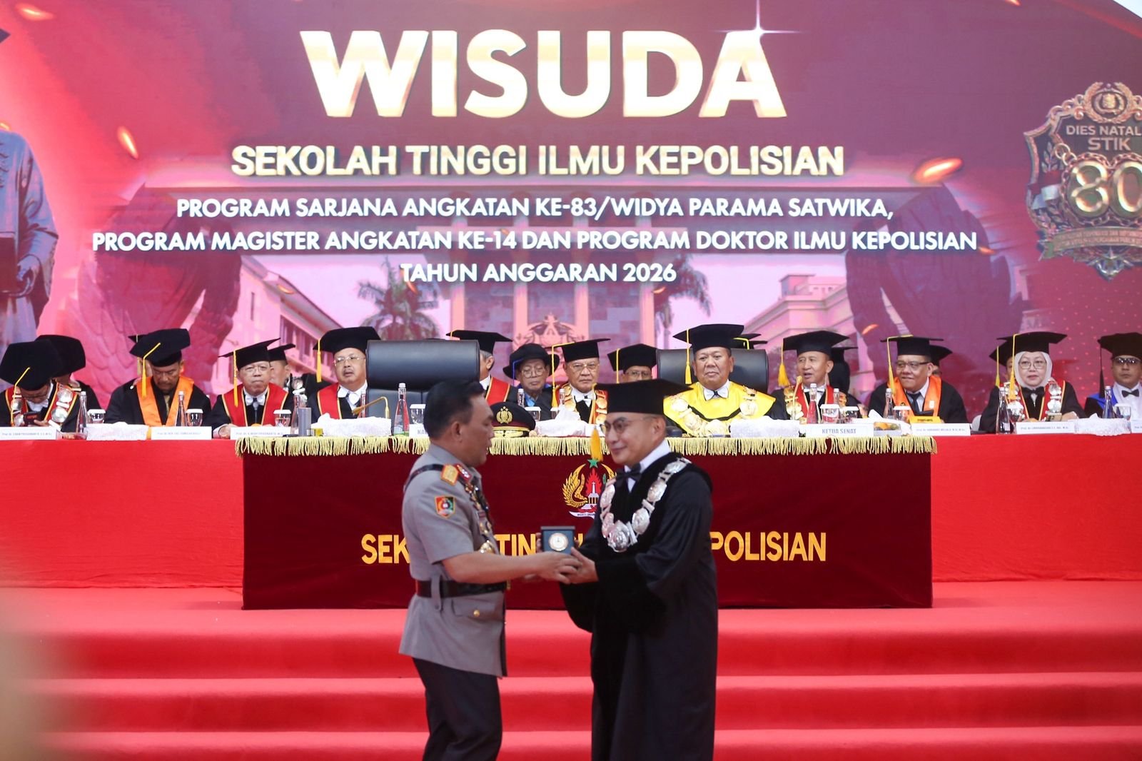 Kapolda Riau Gaungkan Polisi sebagai Penjaga Peradaban di Wisuda dan Dies Natalis ke-80 STIK Polri