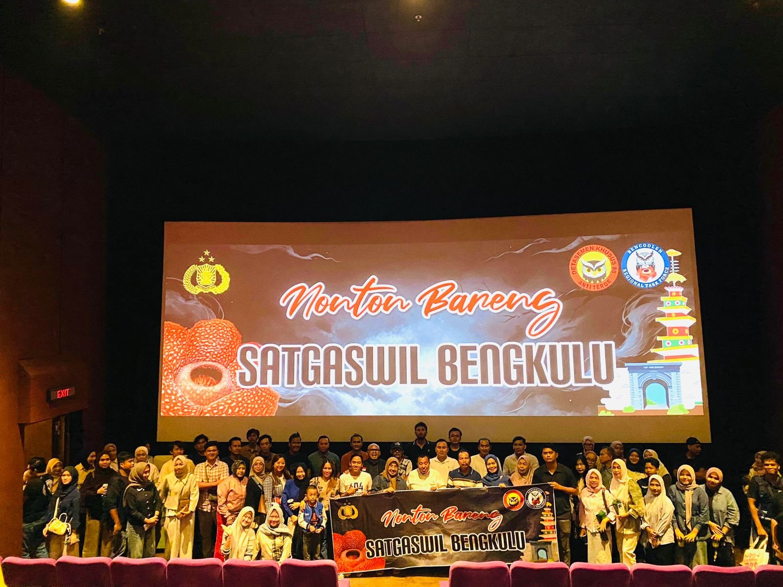 Nobar Film “Tanah Runtuh”, Satgaswil Bengkulu Densus 88 AT Polri Ajak Masyarakat Perkuat Nilai Persatuan